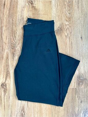 🖤 •3/$20• Adidas Athletic Pants